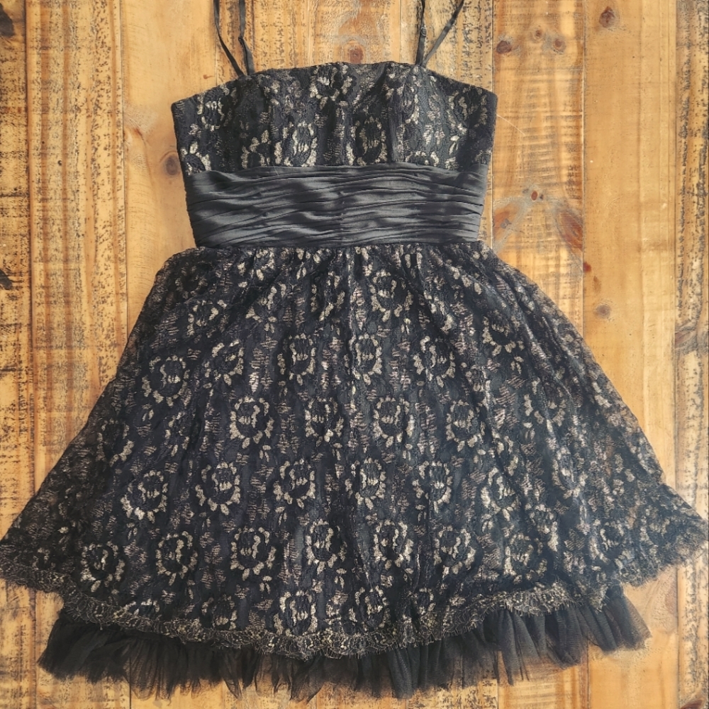 💖LE CHÂTEAU dress